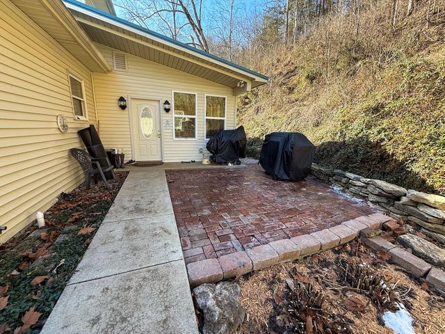 248 Sulphur Lick Road, Frankfort, KY 40601