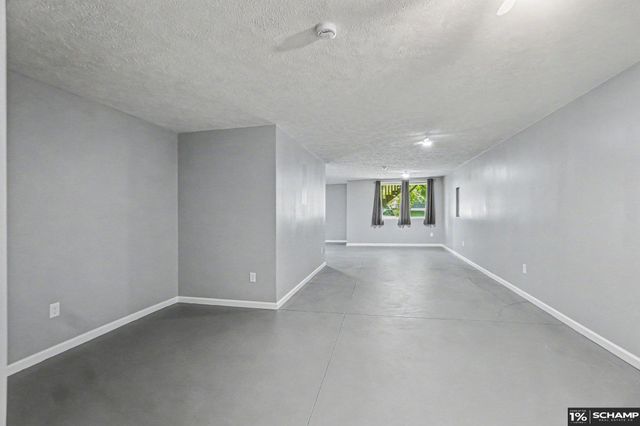 14408 S 20 Street, Bellevue, NE 68123