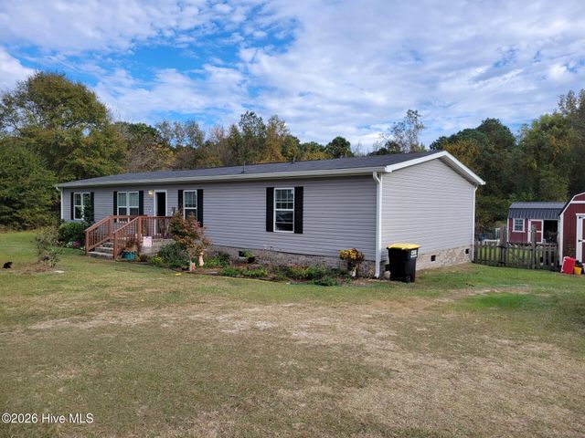 3729 Bryan Hardy Road, La Grange, NC 28551