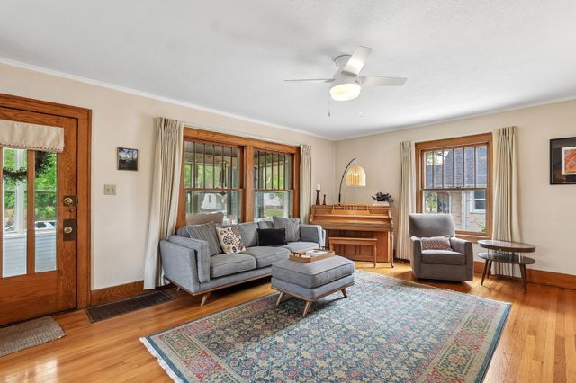 1436 46th Street, Des Moines, IA 50311