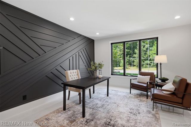 28943 Wintergreen, Farmington Hills, MI 48331
