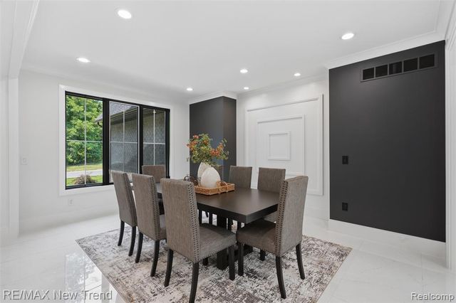 28943 Wintergreen, Farmington Hills, MI 48331