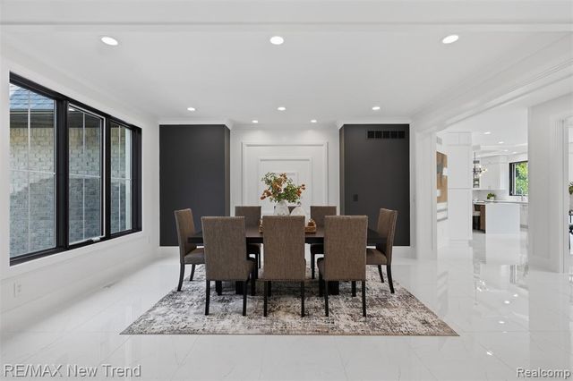 28943 Wintergreen, Farmington Hills, MI 48331