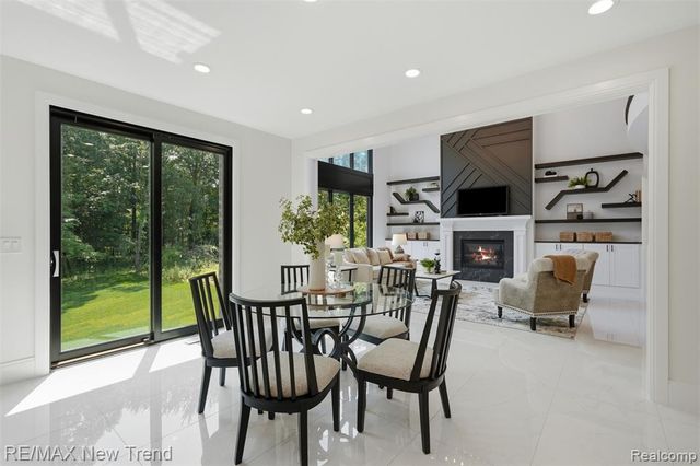 28943 Wintergreen, Farmington Hills, MI 48331