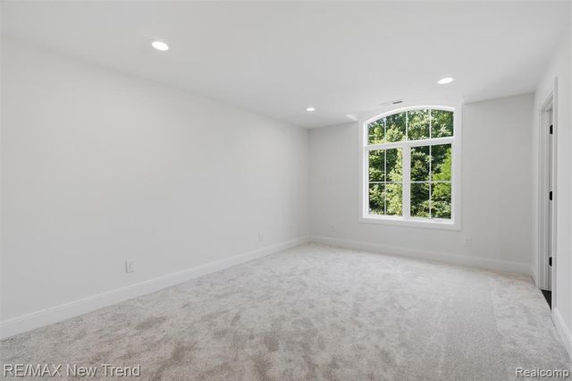 28943 Wintergreen, Farmington Hills, MI 48331