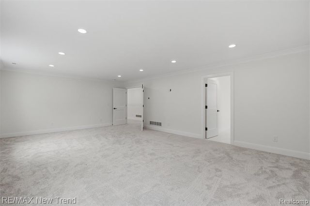 28943 Wintergreen, Farmington Hills, MI 48331