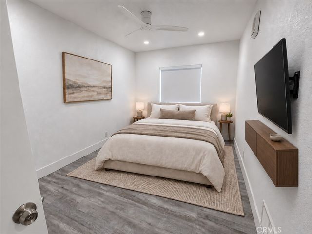 1152 E 77th, Los Angeles, CA 90001