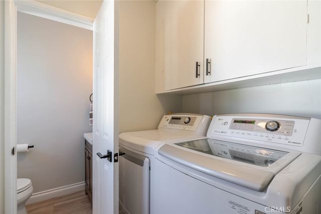 447 W Bennett Avenue, Glendora, CA 91741