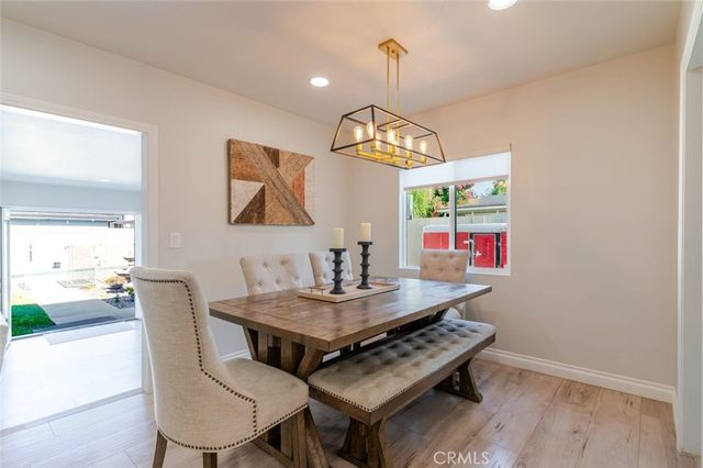447 W Bennett Avenue, Glendora, CA 91741