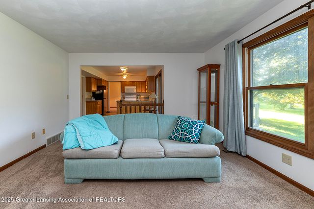 1591 Wenonah Drive, Okemos, MI 48864