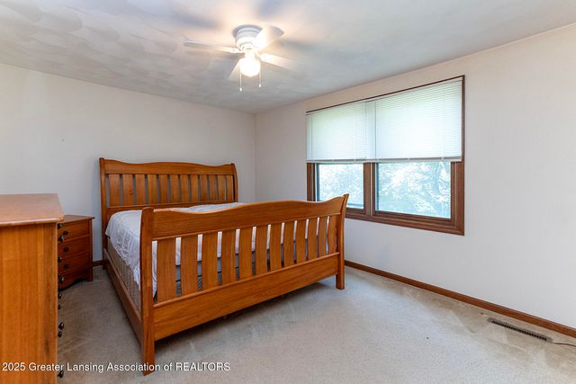 1591 Wenonah Drive, Okemos, MI 48864