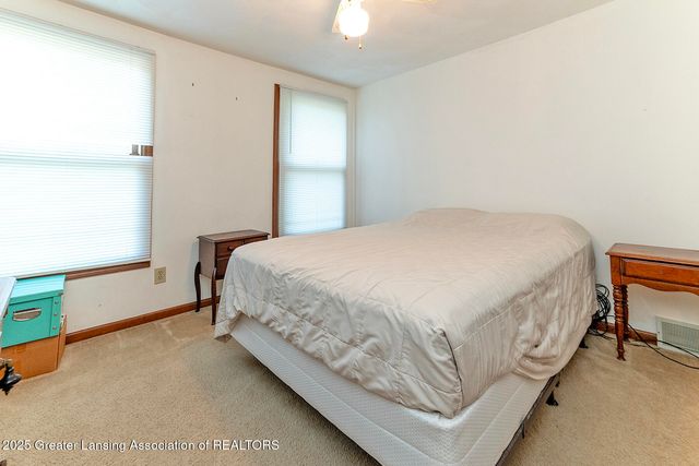 1591 Wenonah Drive, Okemos, MI 48864