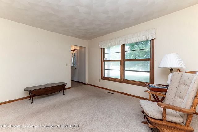 1591 Wenonah Drive, Okemos, MI 48864