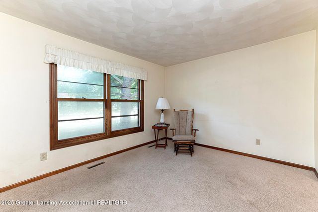 1591 Wenonah Drive, Okemos, MI 48864