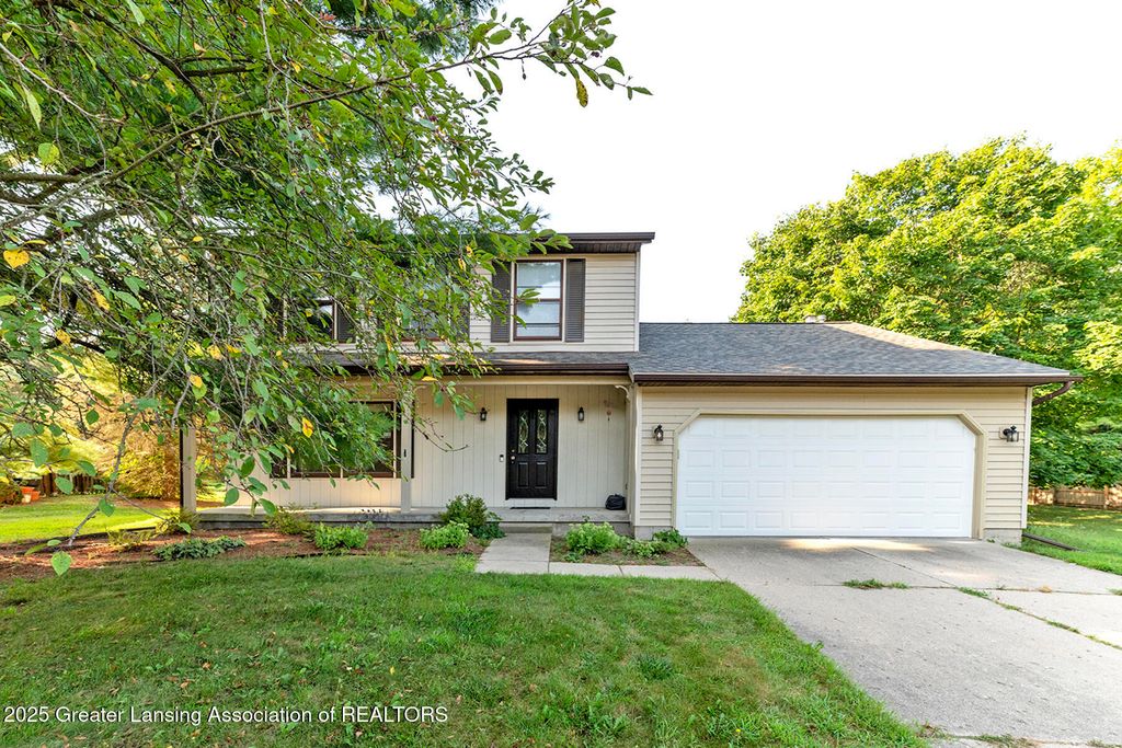 1591 Wenonah Drive, Okemos, MI 48864