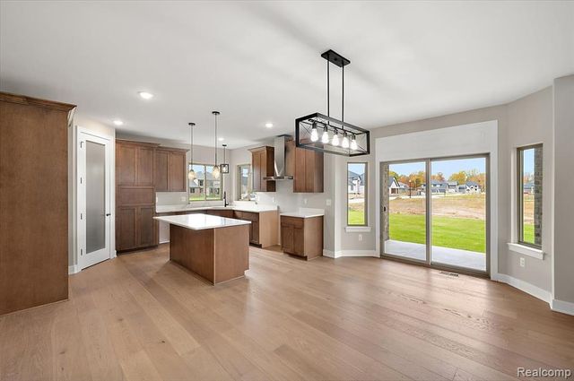 50437 Mistwood Drive, Macomb, MI 48042