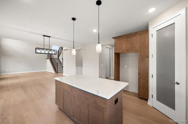 50437 Mistwood Drive, Macomb, MI 48042