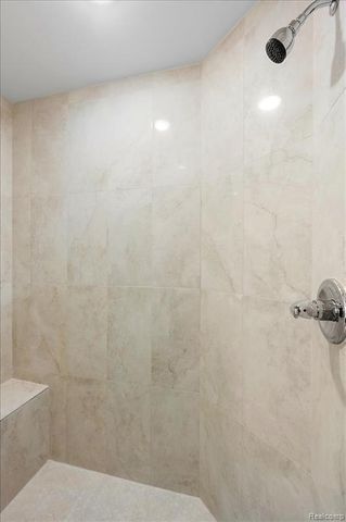 50437 Mistwood Drive, Macomb, MI 48042