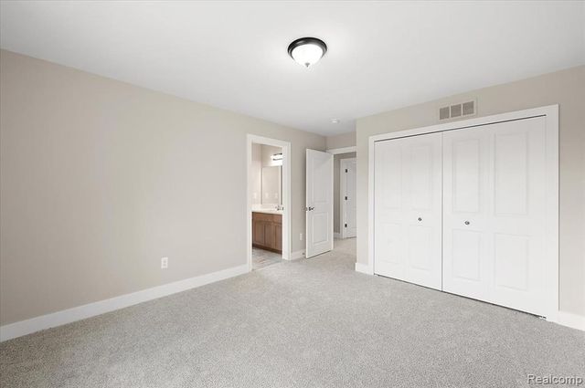 50437 Mistwood Drive, Macomb, MI 48042