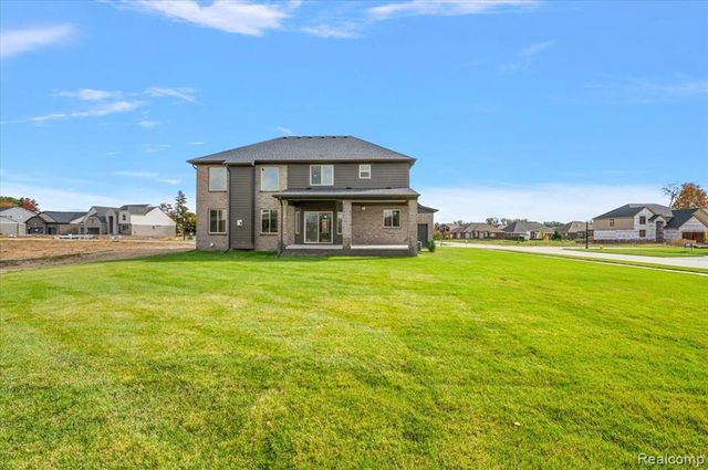 50437 Mistwood Drive, Macomb, MI 48042