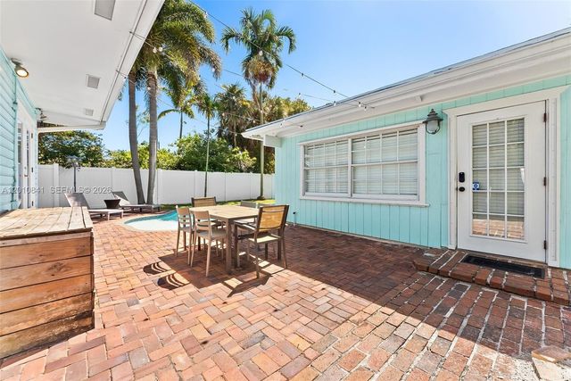 1315 NE 5th Ter, Fort Lauderdale, FL 33304