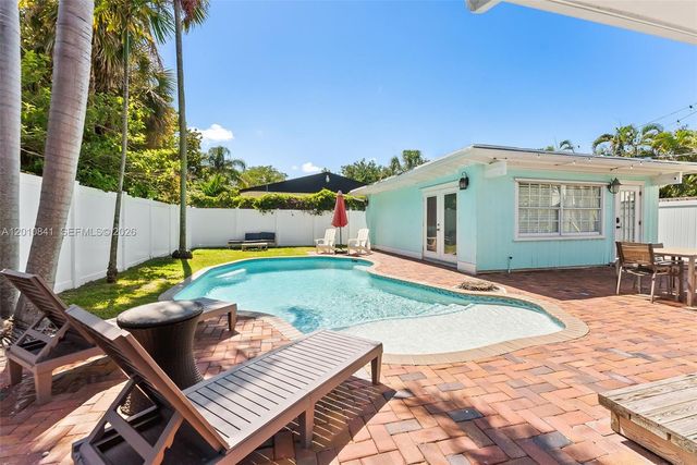 1315 NE 5th Ter, Fort Lauderdale, FL 33304