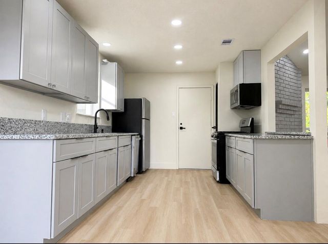 6706 Dinner Creek Court, Katy, TX 77449