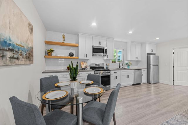 4620 Greene St, San Diego, CA 92107