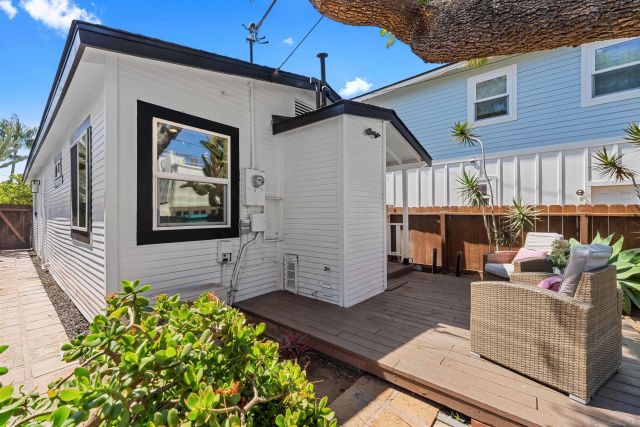 4620 Greene St, San Diego, CA 92107