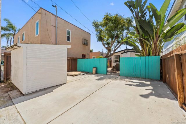 4620 Greene St, San Diego, CA 92107