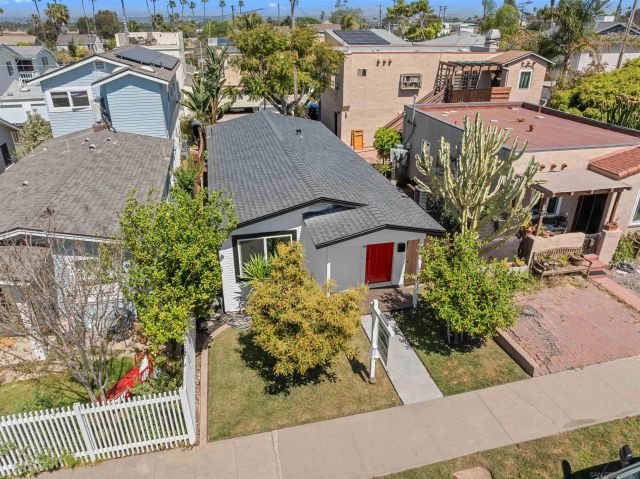 4620 Greene St, San Diego, CA 92107