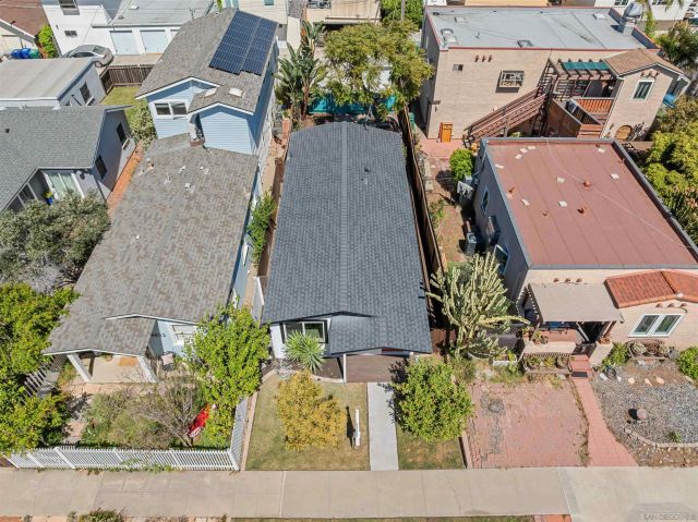 4620 Greene St, San Diego, CA 92107