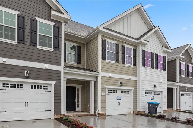 4932 Apricot WAY, Chesapeake, VA 23321