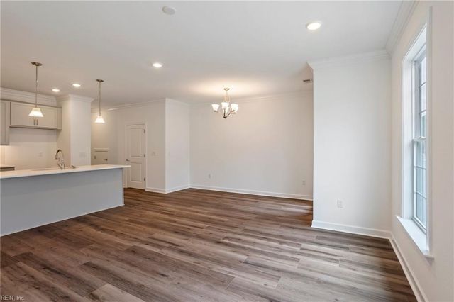 4932 Apricot WAY, Chesapeake, VA 23321