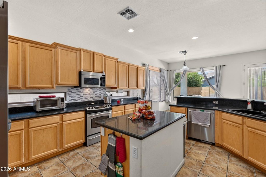 3282 E LOWELL Avenue, Gilbert, AZ 85297 — photo 4