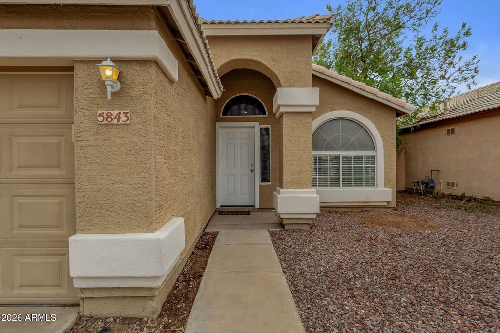 5843 S Brittany Lane, Tempe, AZ 85283 — photo 2