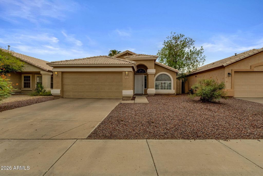 5843 S Brittany Lane, Tempe, AZ 85283 — photo 4
