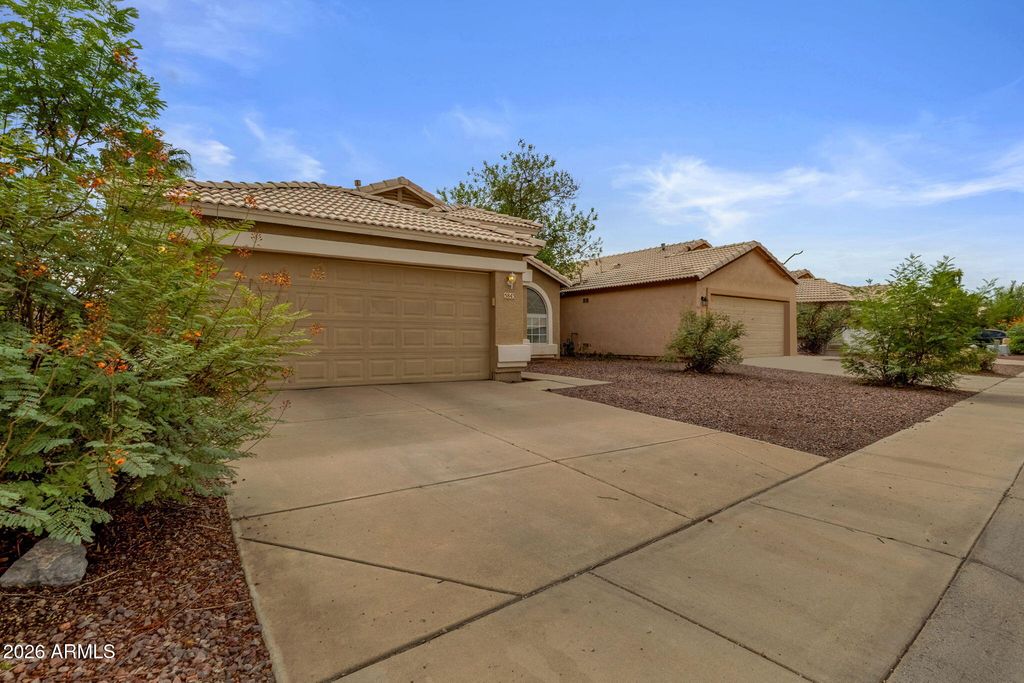 5843 S Brittany Lane, Tempe, AZ 85283 — photo 5