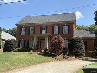 1420 Governors Place, Huntsville, AL 35801