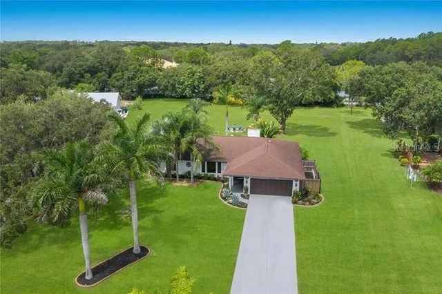 2077 RACIMO DRIVE, Sarasota, FL 34240