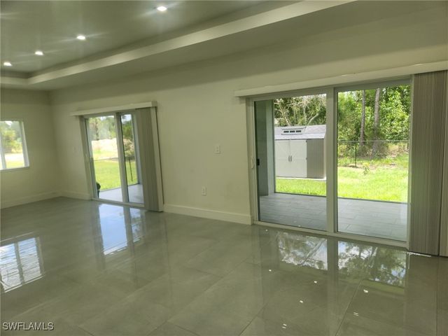 521 Frank Jewett AVE S, Lehigh Acres, FL 33974