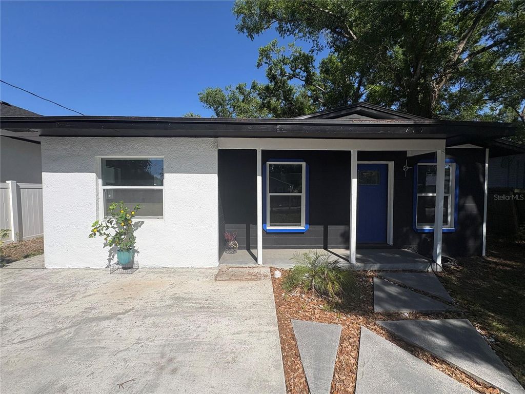 Image 1 of property listing at 7019 N WILLOW AVENUE, Tampa, FL 33604