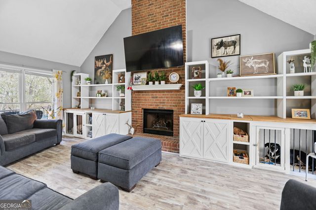 189 Crossroads Estate Drive, Newnan, GA 30265