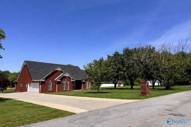 54 County Road 599, Moulton, AL 35650