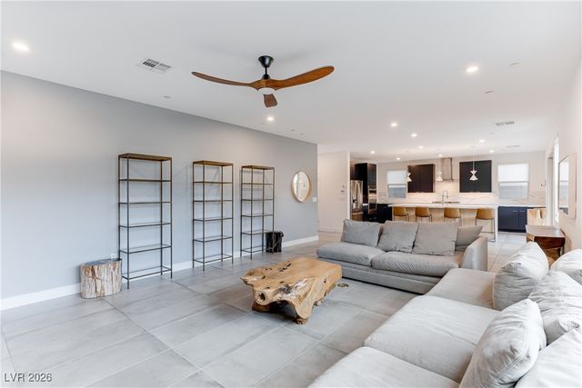 214 Abbey Hill Street, Henderson, NV 89012