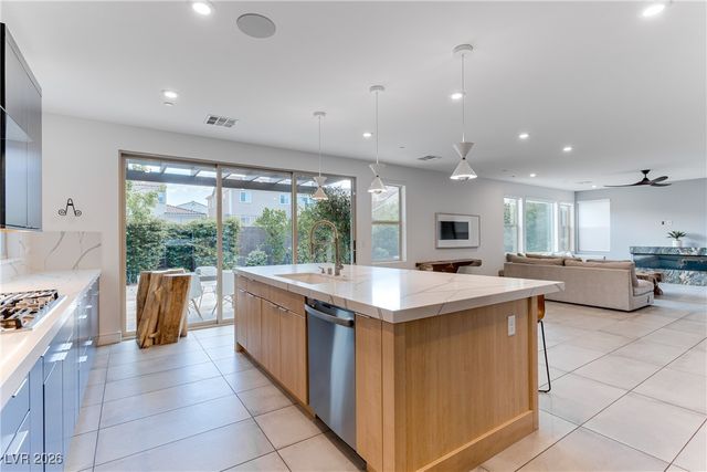 214 Abbey Hill Street, Henderson, NV 89012