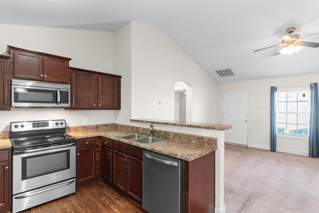 193 Cottage Creek Circle, Conway, SC 29526