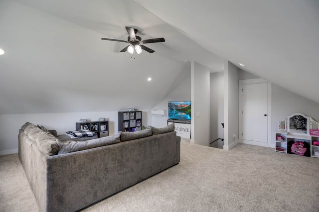 29490 Highway 49, E, Orlinda, TN 37141