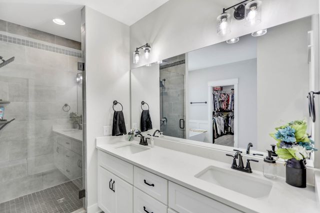 29490 Highway 49, E, Orlinda, TN 37141