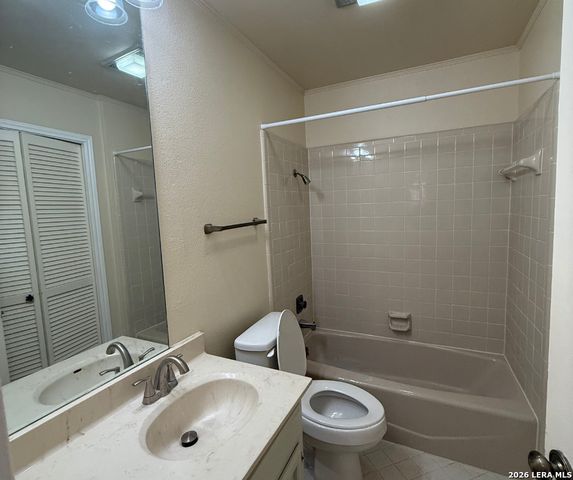 101 Fenimore Apt 4, San Antonio, TX 78209